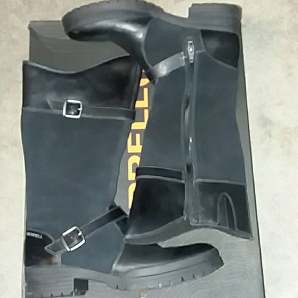 Merrell black suede and leather boots